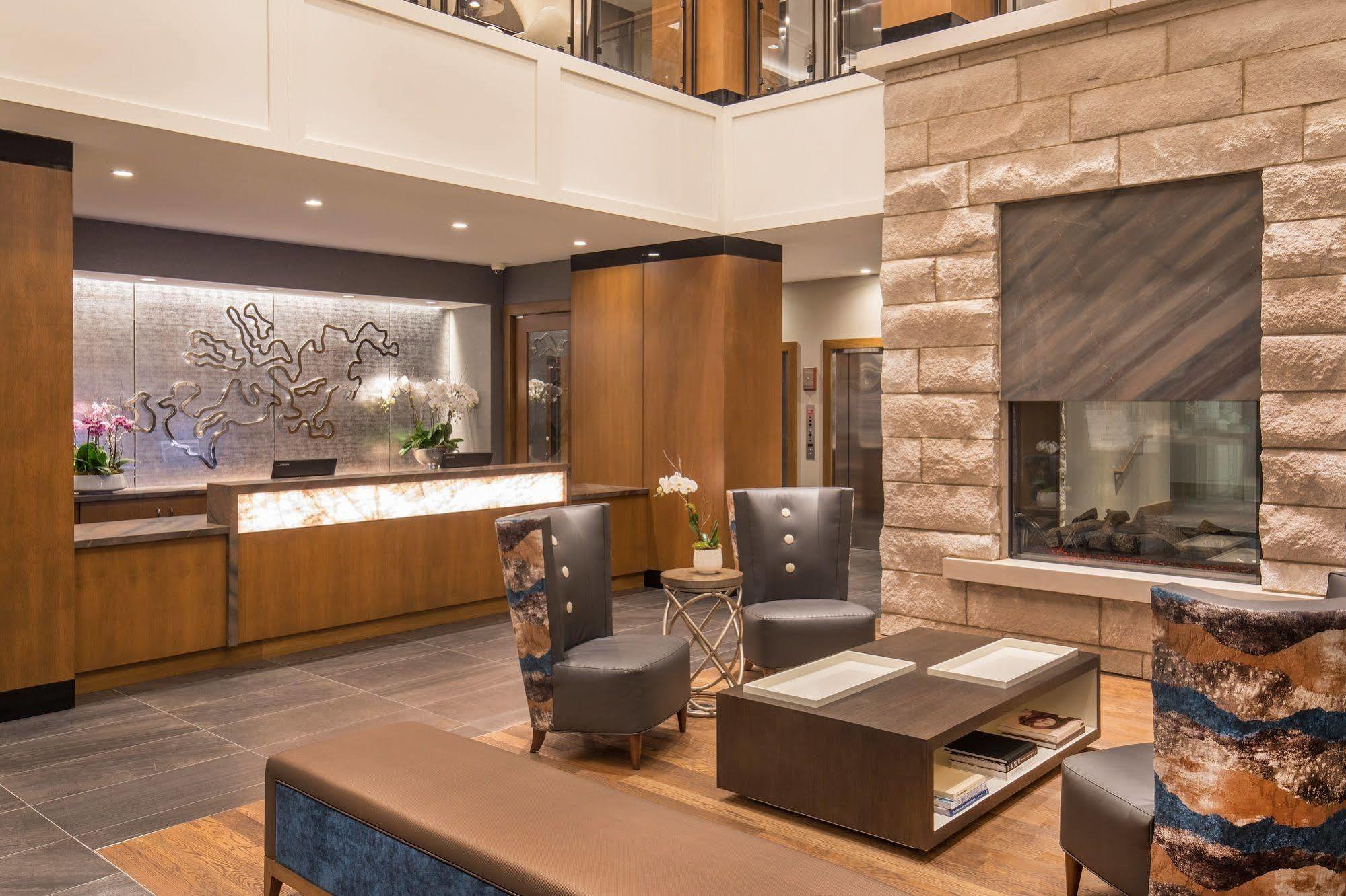 The Hotel Landing Wayzata Экстерьер фото